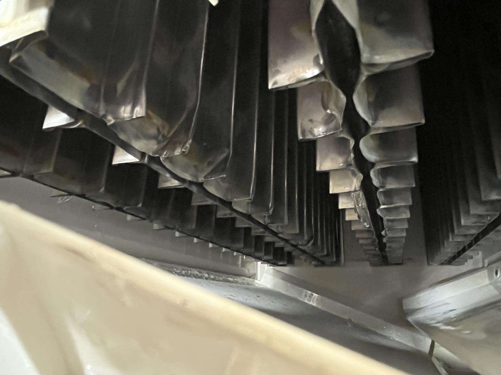 ./imagenes/INVOICE/2019/17912/MAQUINA PARA HACER HIELO HOSHIZAKI KM-1300MAH (3).JPG